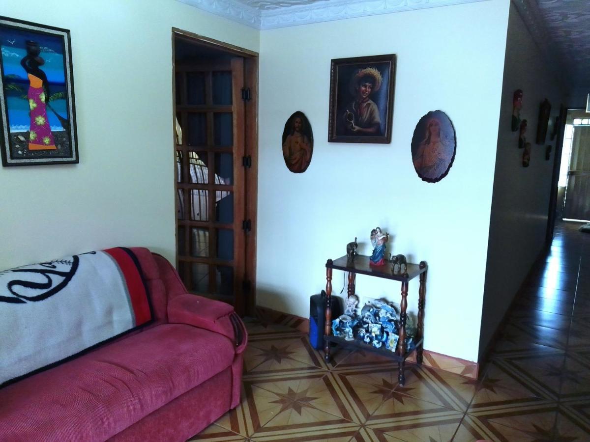 Alexander B&B Alajuela Екстериор снимка