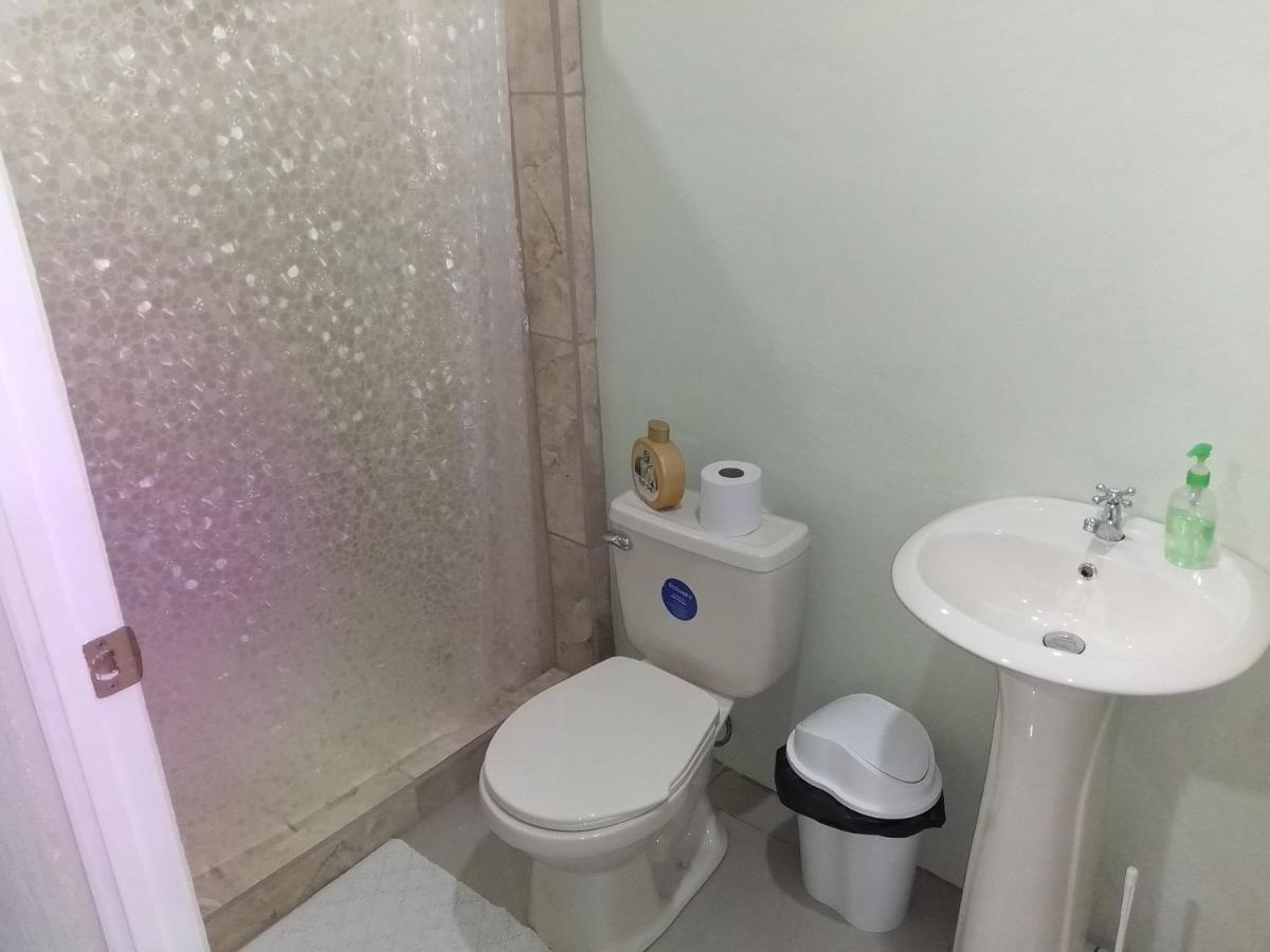 Alexander B&B Alajuela Екстериор снимка