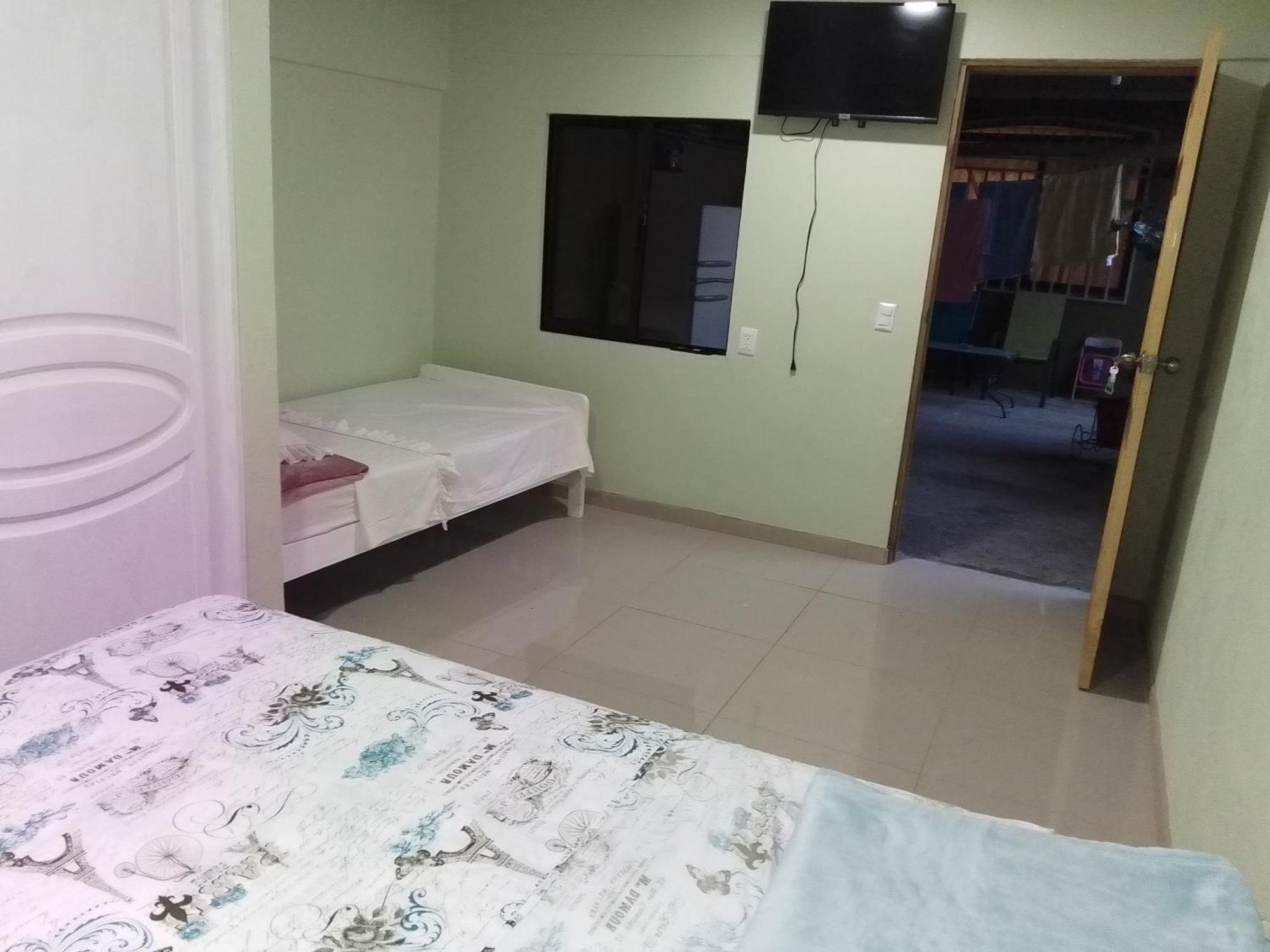 Alexander B&B Alajuela Екстериор снимка
