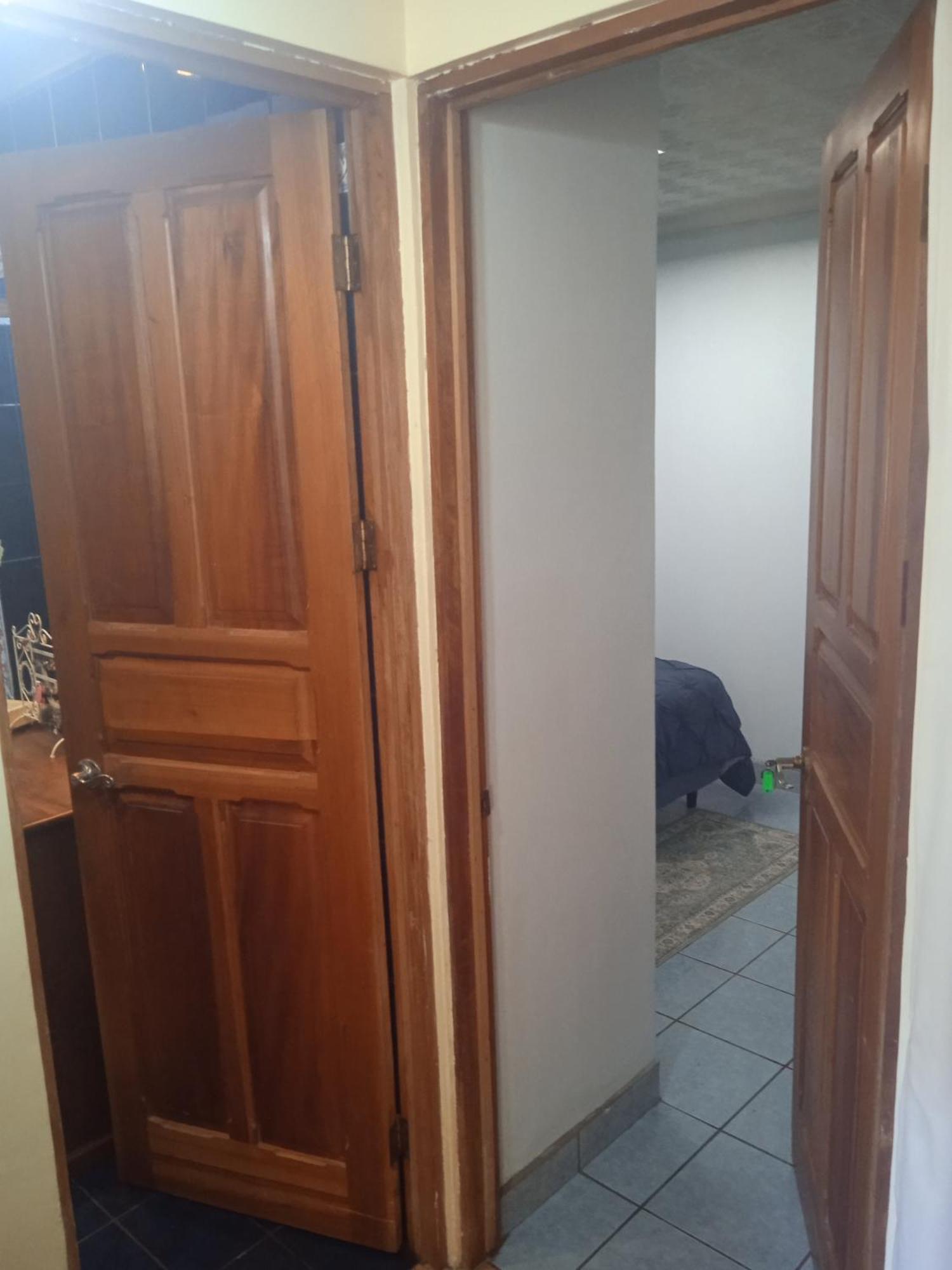 Alexander B&B Alajuela Екстериор снимка